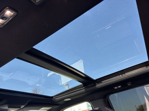 Used 2022 Ford F150 Raptor w/ Equipment Group 801A High image 14