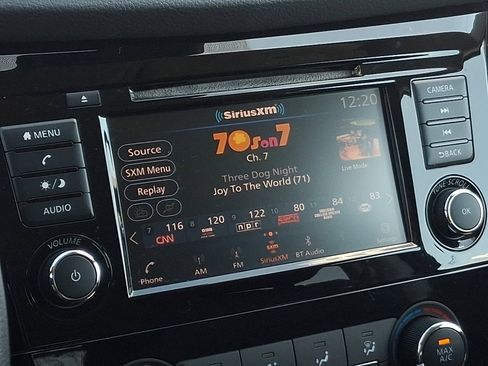 Used 2020 Nissan Rogue S w/ Special Edition Package image 16