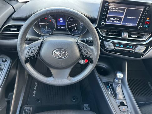 Used 2019 Toyota C-HR LE FWD image 14