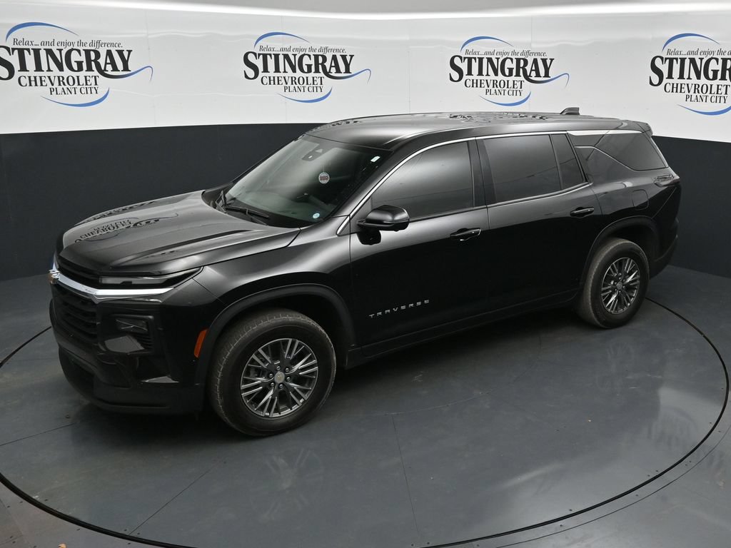 Used 2024 Chevrolet Traverse LS w/ LPO, Floor Liner Package FWD image 20