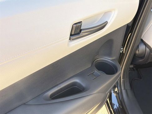 Used 2024 Toyota Corolla Cross LE image 16