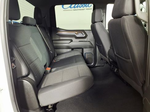 Used 2025 Chevrolet Silverado 1500 LT RWD image 10
