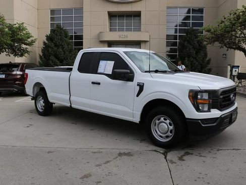 Used 2023 Ford F150 XL RWD image 1