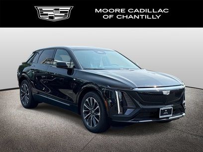 New 2026 Cadillac Lyriq Sport w/ LPO, Floor Liner Package