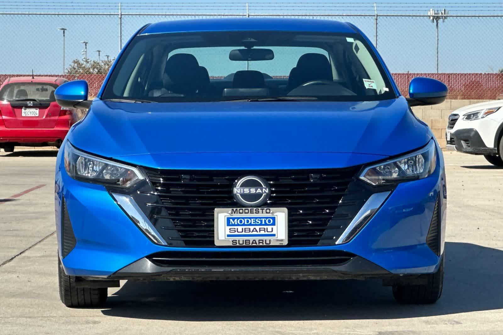 Used 2025 Nissan Sentra SV FWD image 8