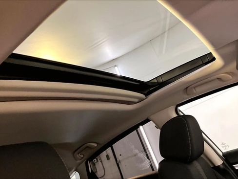 Used 2019 Honda Civic EX image 14