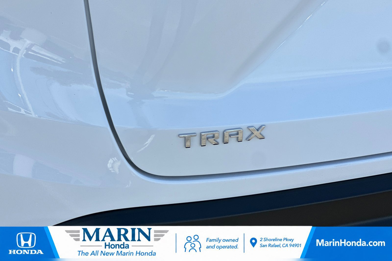 Used 2025 Chevrolet Trax LT FWD image 33