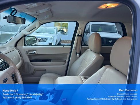 Used 2010 Ford Escape Limited FWD image 11