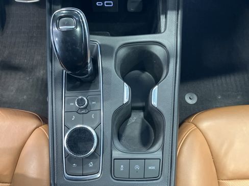 Used 2020 Cadillac XT4 Sport image 17