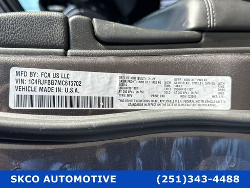 Used 2021 Jeep Grand Cherokee Limited image 28