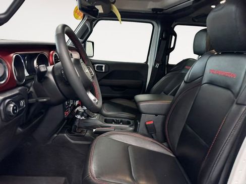 Used 2023 Jeep Gladiator Rubicon w/ LED Lighting Group AWD/4WD image 7