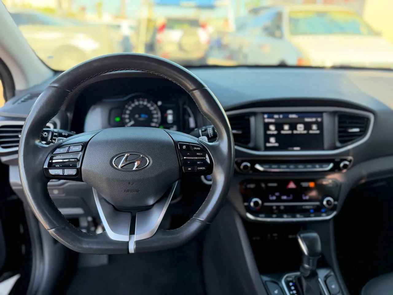 Used 2018 Hyundai Ioniq Limited FWD image 53