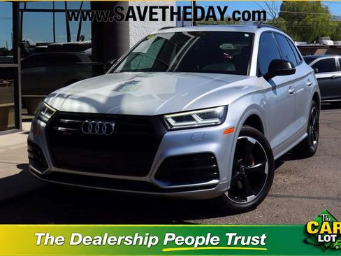 Used 2019 Audi SQ5 Premium Plus w/ Premium Plus Package AWD/4WD image 1