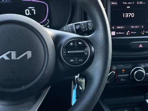 Used 2024 Kia Soul LX w/ Option Group 015 FWD image 14