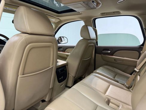 Used 2008 GMC Yukon SLT image 16