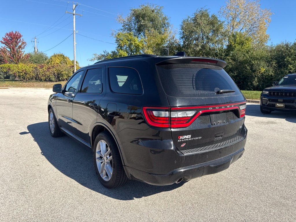 Used 2024 Dodge Durango R/T AWD/4WD image 3