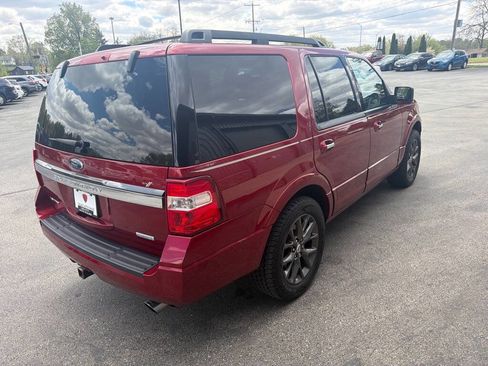 Used 2017 Ford Expedition Limited w/ Equipment Group 301A AWD/4WD image 7