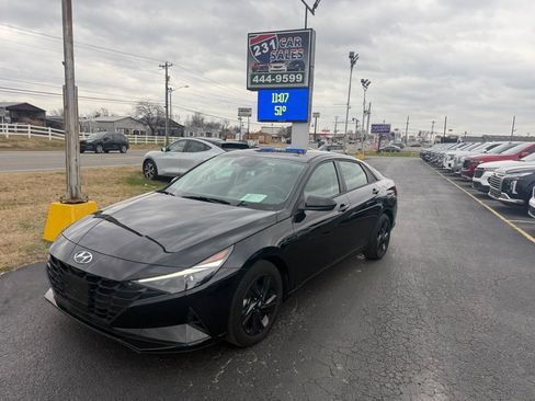 Used 2021 Hyundai Elantra SEL w/ Convenience Package image 7