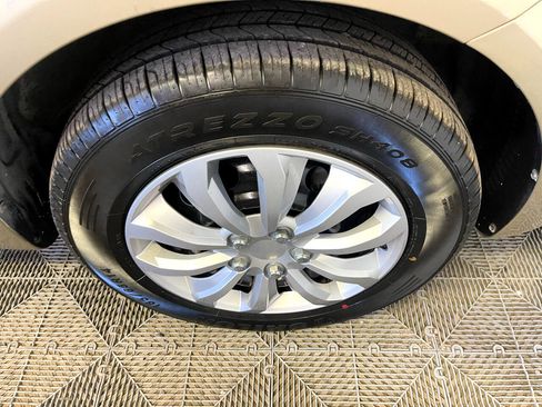 Used 2007 Kia Rio LX image 8