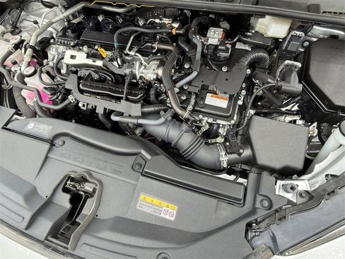 Used 2023 Toyota Prius Limited image 28