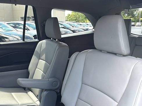 Used 2019 Honda Pilot Touring image 24