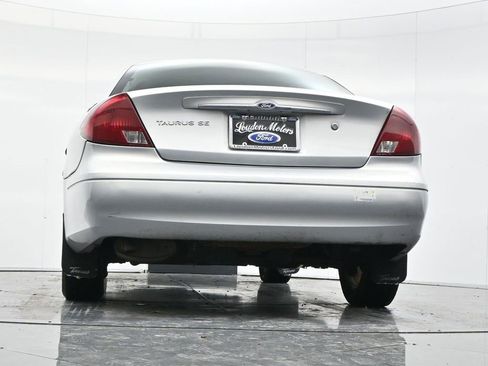 Used 2002 Ford Taurus SE image 43