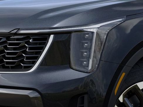 New 2025 Kia Sorento S w/ Panoramic Sunroof Package FWD image 10