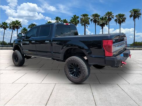 Used 2021 Ford F250 Platinum w/ FX4 Off-Road Package AWD/4WD image 6