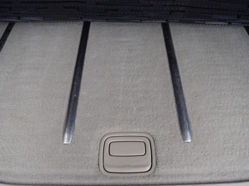 Used 2015 Jeep Grand Cherokee Overland image 26