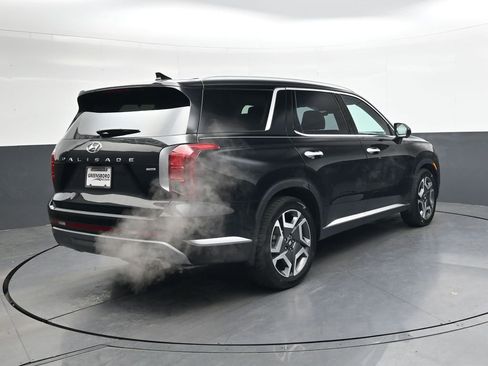 Used 2023 Hyundai Palisade SEL image 4