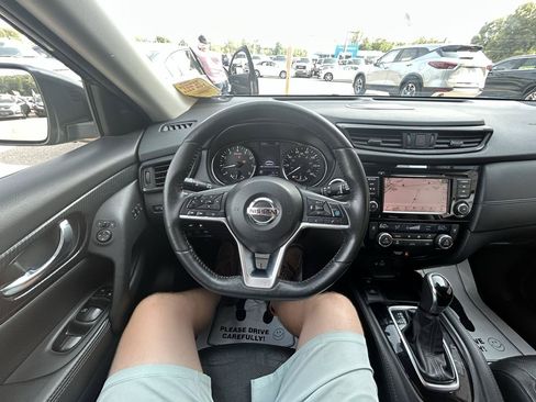 Used 2019 Nissan Rogue SL AWD/4WD image 29