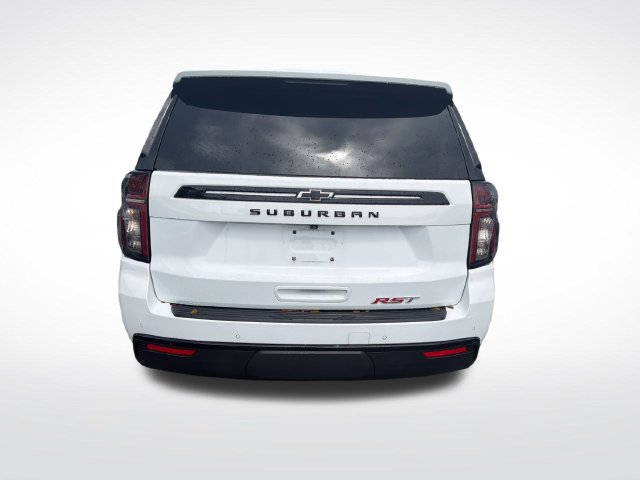 Used 2023 Chevrolet Suburban RST w/ Luxury Package AWD/4WD image 4