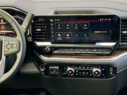 New 2026 GMC Sierra 1500 SLE image 42