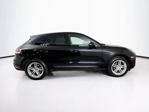 Certified 2023 Porsche Macan AWD/4WD image 8