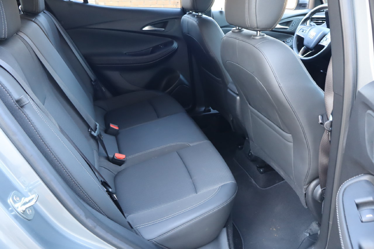 Used 2024 Buick Encore GX Preferred FWD image 17
