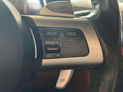 Used 2006 MAZDA MX-5 Miata Grand Touring w/ Premium Pkg image 11