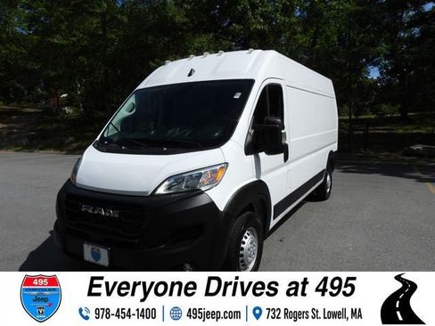 Used 2026 RAM ProMaster 2500 w/ Convenience Group FWD image 1