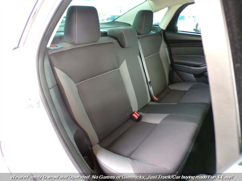Used 2014 Ford Focus SE FWD image 20