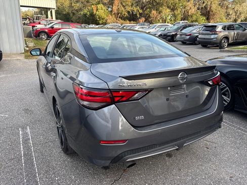 Used 2021 Nissan Sentra SR FWD image 7