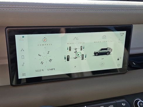 Used 2021 Land Rover Defender 110 SE image 16