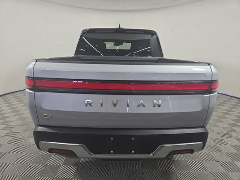 Used 2024 Rivian R1T Adventure image 4