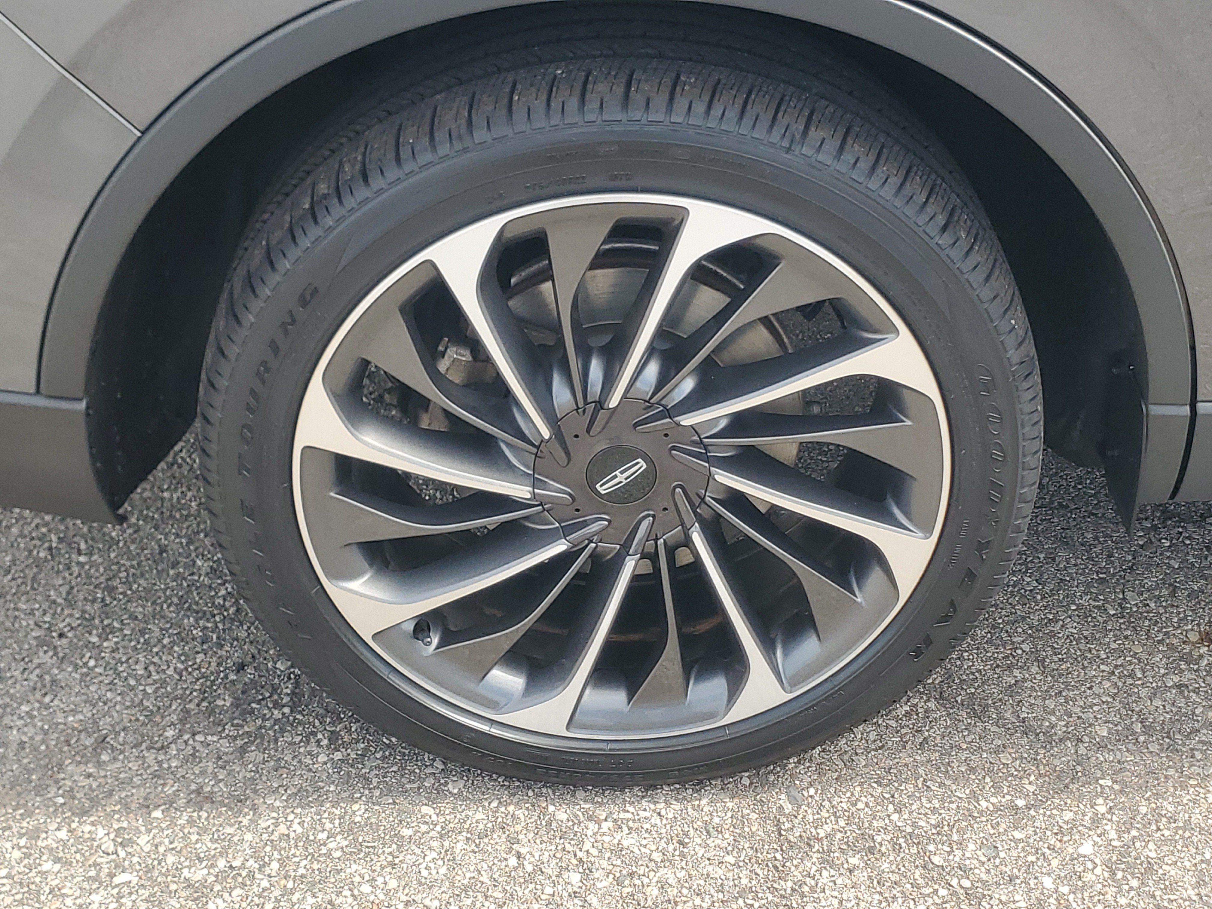Used 2023 Lincoln Aviator Reserve w/ Equipment Group 201A AWD/4WD image 7