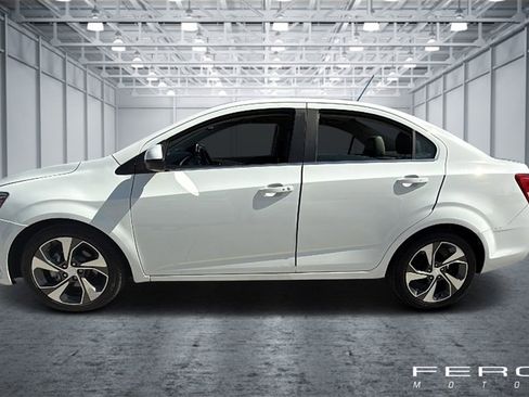 Used 2017 Chevrolet Sonic Premier image 2