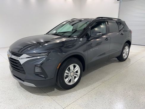 Used 2022 Chevrolet Blazer LT image 1