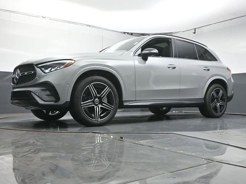 New 2026 Mercedes-Benz GLC 300 image 36