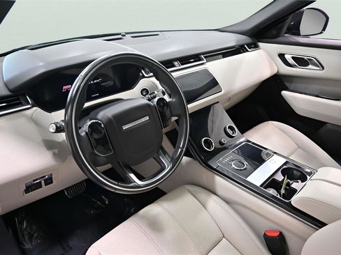 Used 2020 Land Rover Range Rover Velar R-Dynamic S AWD/4WD image 10
