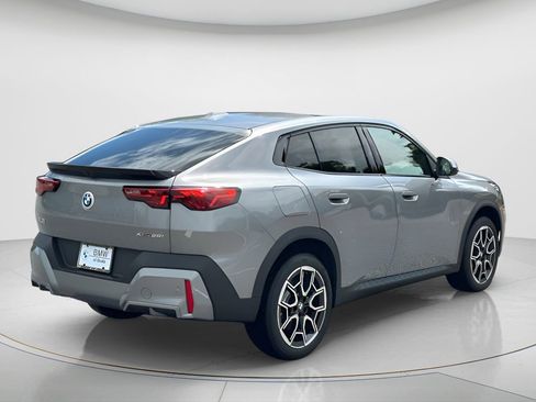 New 2026 BMW X2 xDrive28i w/ Technology Package AWD/4WD image 5