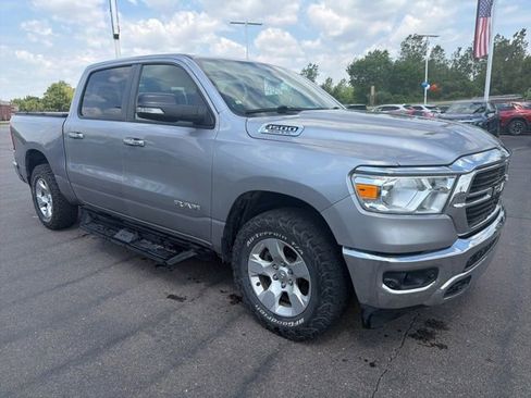 Used 2019 RAM 1500 Big Horn AWD/4WD image 3
