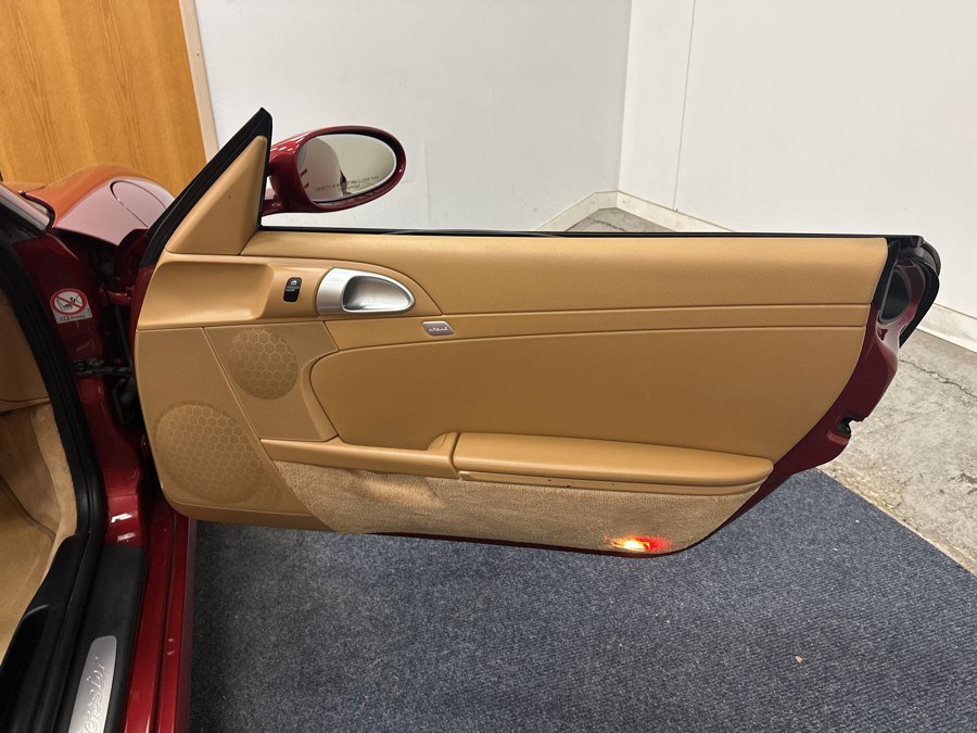 Used 2008 Porsche Boxster RWD image 18