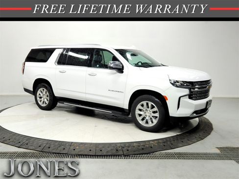 Used 2023 Chevrolet Suburban Premier image 1